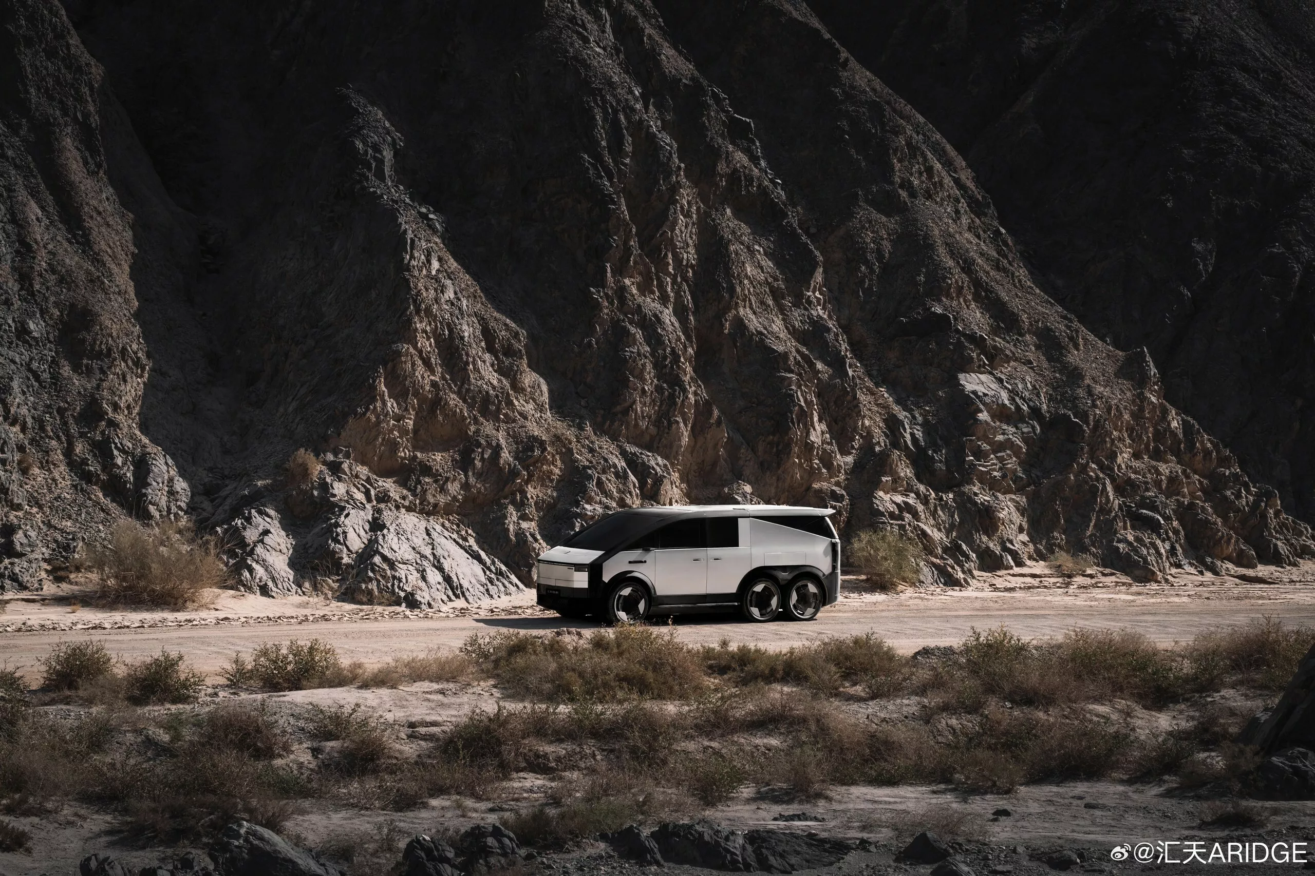 Xpeng Land Aircraft Carrier